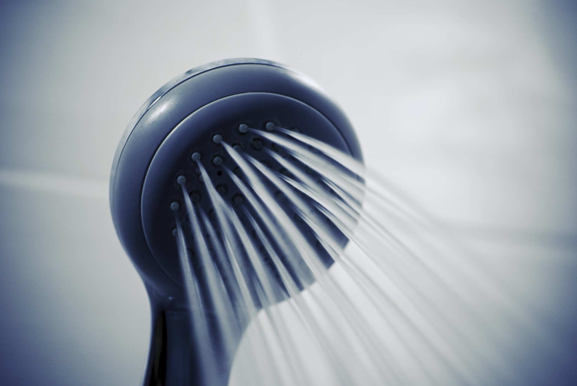 Read more about the article Limescale Build-Up: Why You Should Remove Them from Your Shower